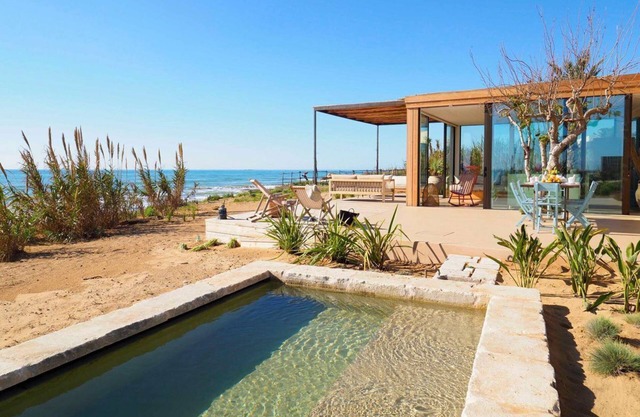 Casetta Sul Mare - Two Bedroom Villa, Sleeps 4