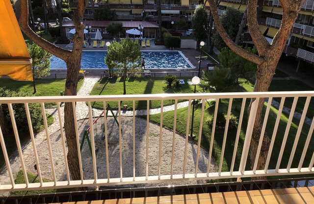 Castelldefels Duplex 8 PAX Beach tennis pool