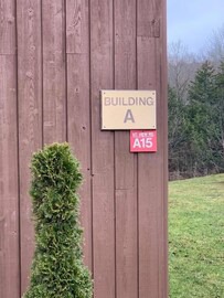 Catskills Mts Pristine Getaway 2BR 10 Min to slopes of Hunter and Windham