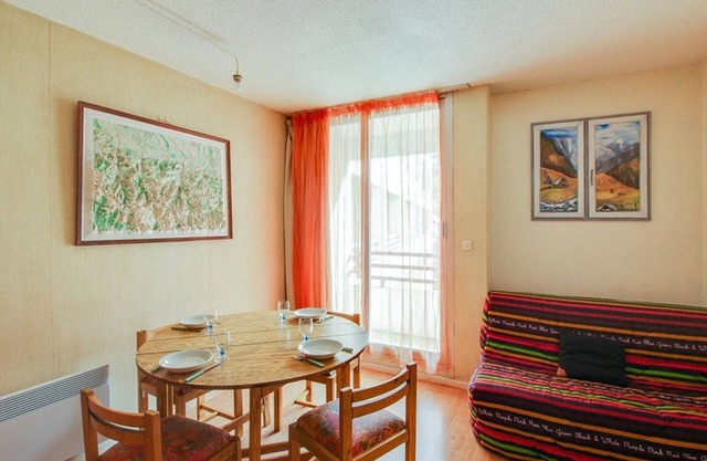 Cauterets Studio 4p avec Balcon, Centre-Ville, Proche Télécabine, Ski et Activités Familiales