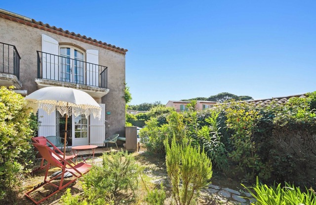 Cazet Cozy - 2BR/6P - Estate with Pool/Gassin