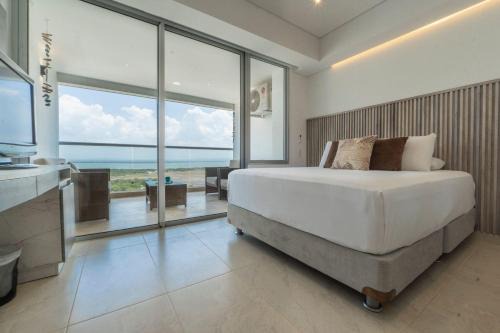 CB1637 | Último Piso con Vista Costera y Balcón