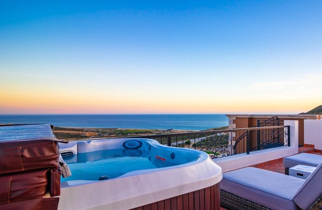 CCV Quivira-2 Units, 4Bedrooms, RooftopFirePit/HotTub Golf!