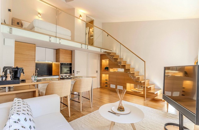 Center of Saint-Tropez | 5-star Hotel Services at Le Yaca