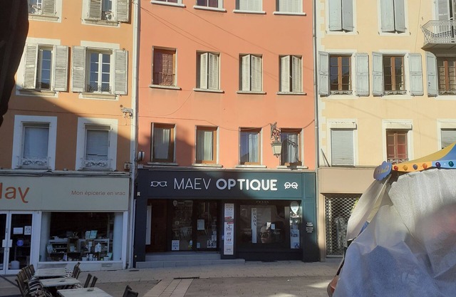 Center Ville Gap - Apartment for 7 people + baby cot and childcare kit.