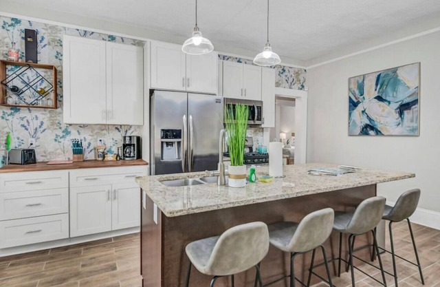 Central 3BR in Elmwood | Near USC & Ft. Jackson