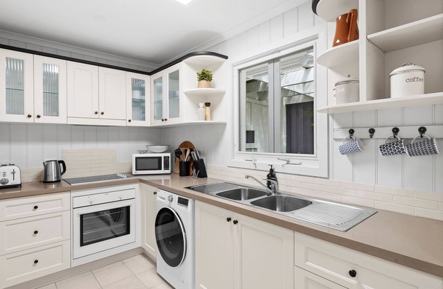 Central Barwon Beach Unit