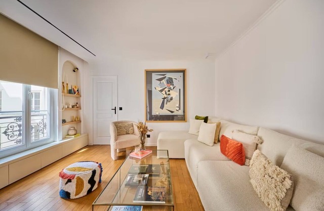 Central, chic near St-Germain