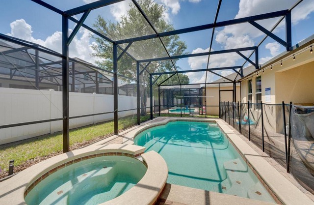 Central Family Home with Lanai Less Than 10 Mi to Disney!