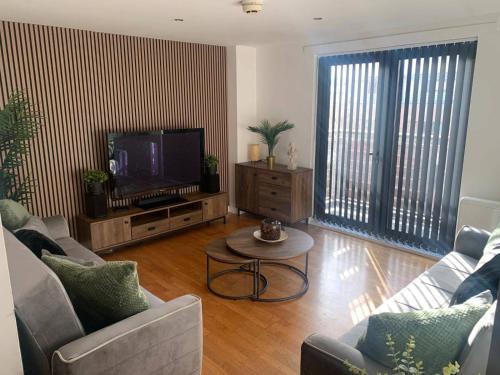 Central Liverpool Apartment-Sleeps 6-Free Parking