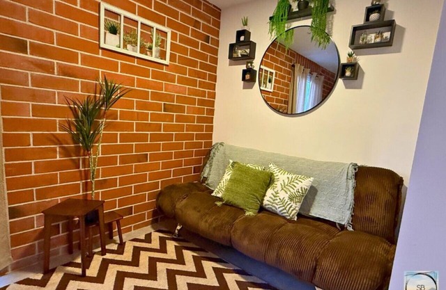 Central Location, Secure, Vibrant Night Life!