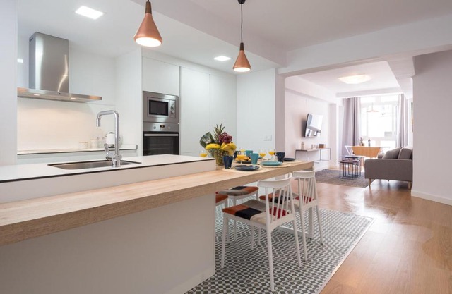 Centrico apartamento 2 dorm