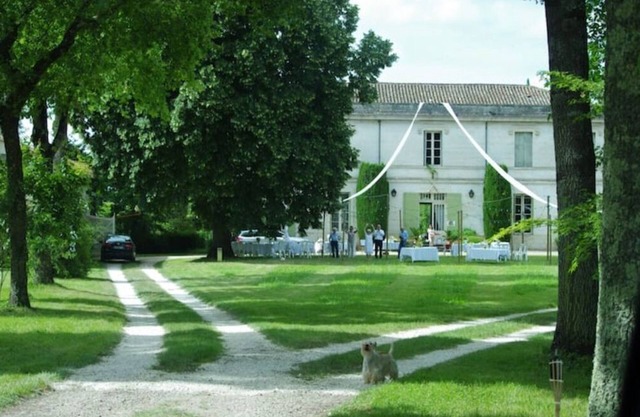 Château Tout Confort Surplombant la Dordogne