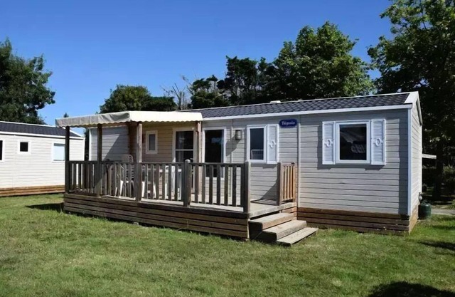 Chadotel Le Domaine de Beaulieu * - Mobilhome Quatro 4 bedrooms 8 people