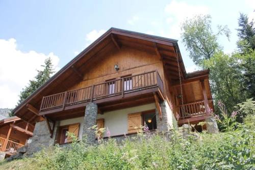 Chalet à Oz à 150m du domaine de ski Alpe d'Huez