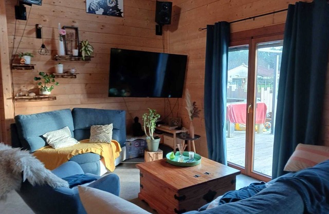 Chalet à Proximité de L'océan et du lac D'hourtin