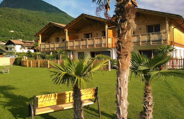 Chalet '2 55m²' with Mountain View, Shared Pool and Wi-Fi