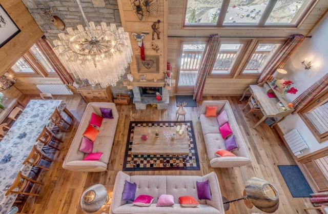 Chalet, 200m from ski slopes, view ski slopes, fitness, sauna, terrace, balcony, fireplace or stove