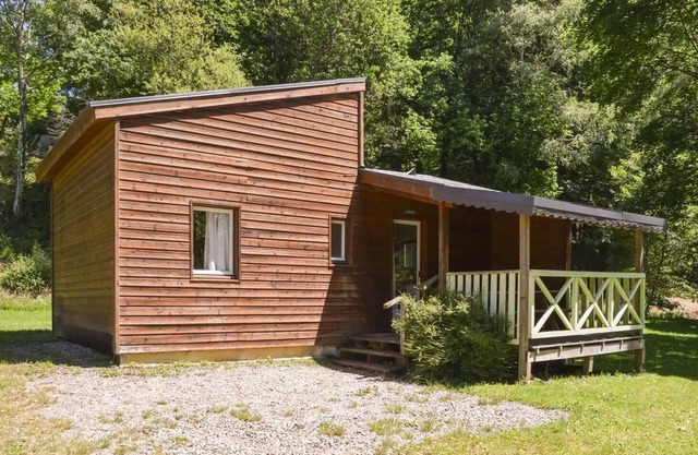 Chalet 3 étoiles - Piscine - ccafdia