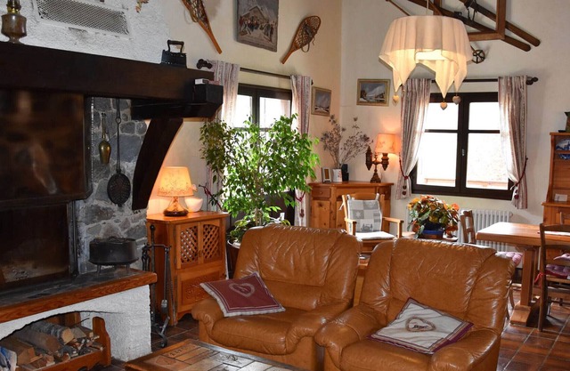 Chalet Bozel-Villemartin, 4 bedrooms, 8 persons