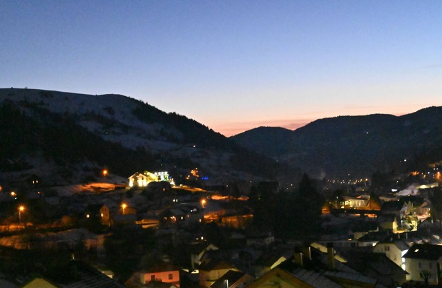 Chalet des Roches Beuty, warm and quiet, sleeps 4 to 6