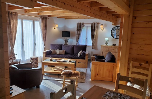 Chalet in a quiet location (5mn Gérardmer), 2000m2 nature plot in a small hamlet