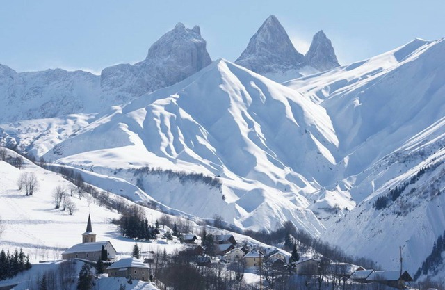 Chalet in the heart of the Sybelles estate, with an exceptional panoramic view