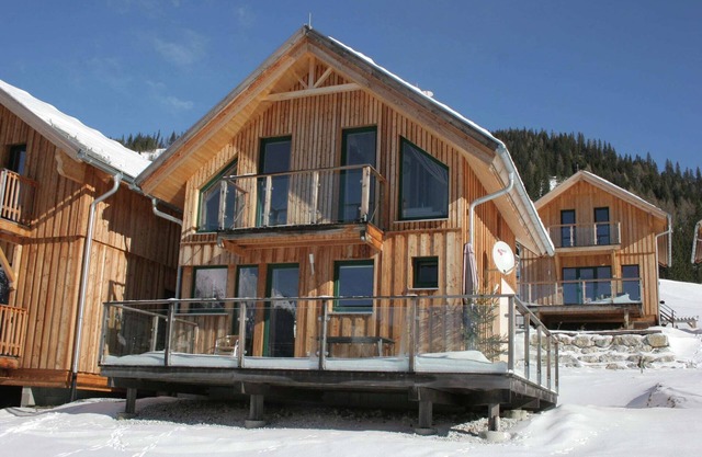 Chalet in Hohentauern near Ski Lift