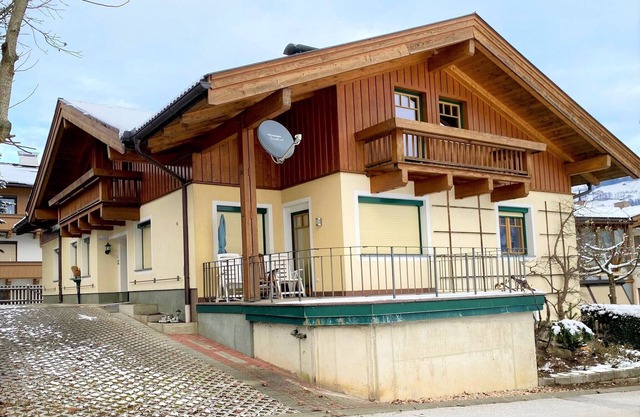 Chalet in Kaltenbach near Ski Lift