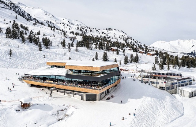 Chalet in Kaltenbach with Sauna & Ski Access