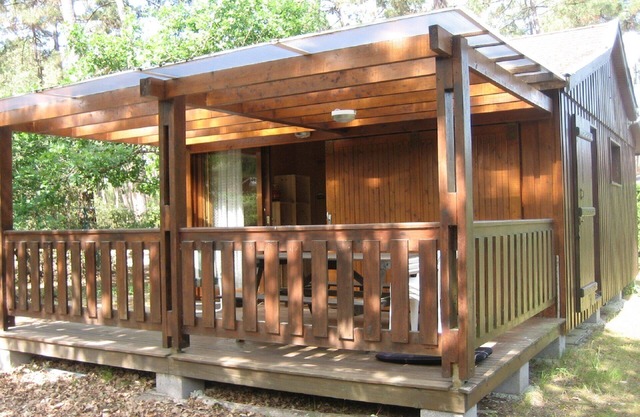 Chalet in PRL in Amélie in the heart of the forest 1km from the beach