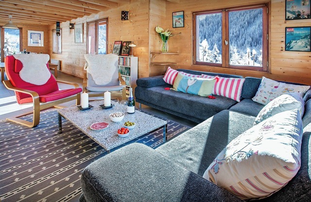 Chalet Les Houlottes - alpine break for 9, panoramic views - OVO Network
