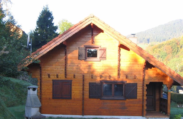 Chalet located in the mountains near the resort of Lac Blanc SUMMER WINTER.