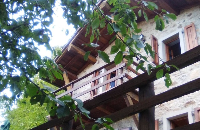 Chalet Luisella. Pretty stone house completely redone and well furnished