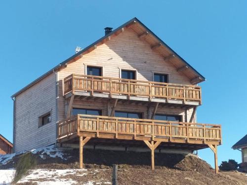 Chalet moderne et spacieux pour 14 personnes avec parking privé - FR-1-814-121