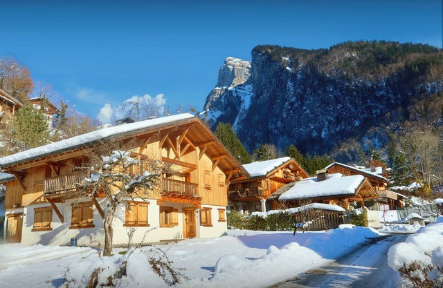 Chalet Nahuel Huapi - family break with mountain views - OVO Network