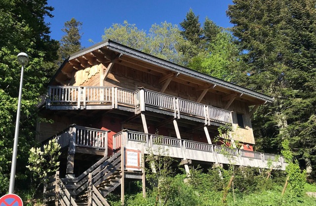 Chalet neuf, spa, sauna, terrasses Sud