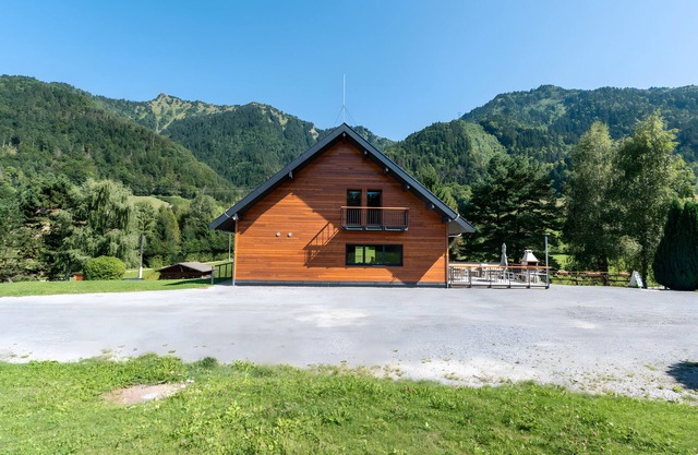 Chalet 'Privatisation' with Mountain View, Private Terrace and Wi-Fi