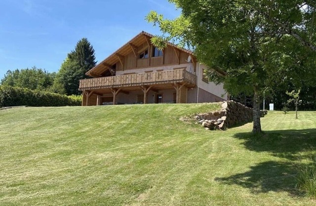 Chalet SPA Le Diamant à La Bresse Sauna Mojito Bar Billiards Table soccer Wi fi