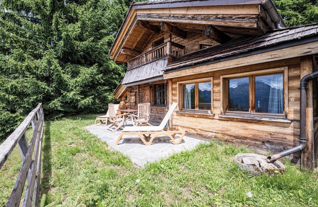 Chalet 'Vardasse' with Mountain View, Shared Pool and Wi-Fi