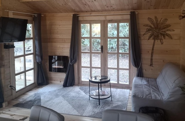 chalet5/6 pers 15minutes beaches and bay of Douarnenez