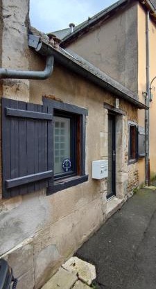 Chaleureuse petite maison de bourg