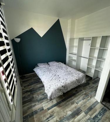 Chambre avec espaces communs-proche du circuit des 24h