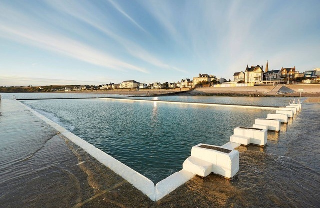 Chambre D'hôte Avec vue sur mer et Piscine Privée /Manche /Double Perspective