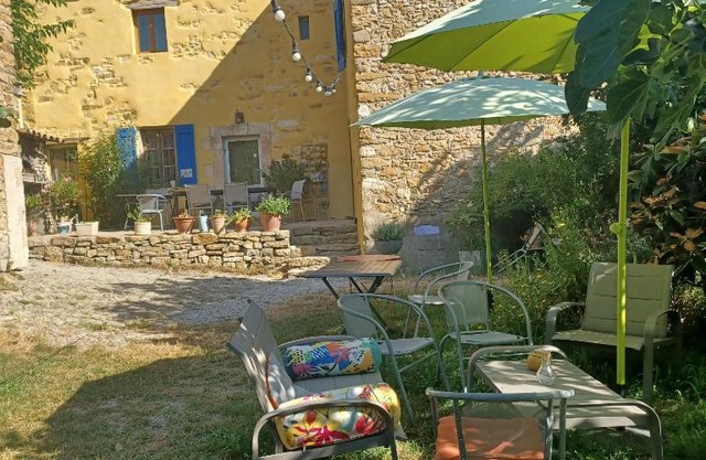 chambre dans ferme provençale