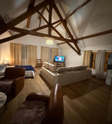 Chambre dans une Ecurie