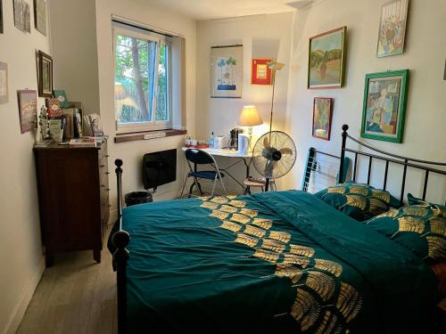 Chambre et salle d'eau proches du Sacré-Coeur