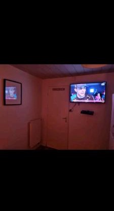 Chambre privée dans Maison au Quartier Calme