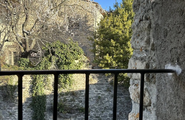 Charmante Maison de Village au Cœur de la Drôme Provençale