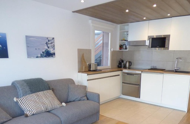 Charmant 2 pièces au centre de Méribel avec balcon et WiFi - FR-1-411-872